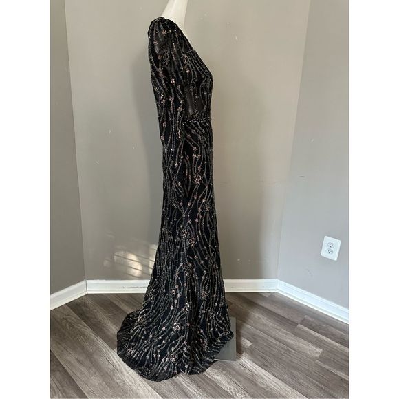 MAC DUGGAL EMBELLISHED LONG SLEEVE PLUNGE TRUMPET GOWN - Picture 7 of 11